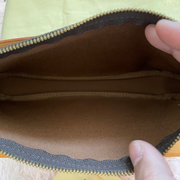 Louis vuitton pochette accessories with strap!SOLD - Picture 7 of 13